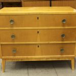 857 3279 CHEST OF DRAWERS
